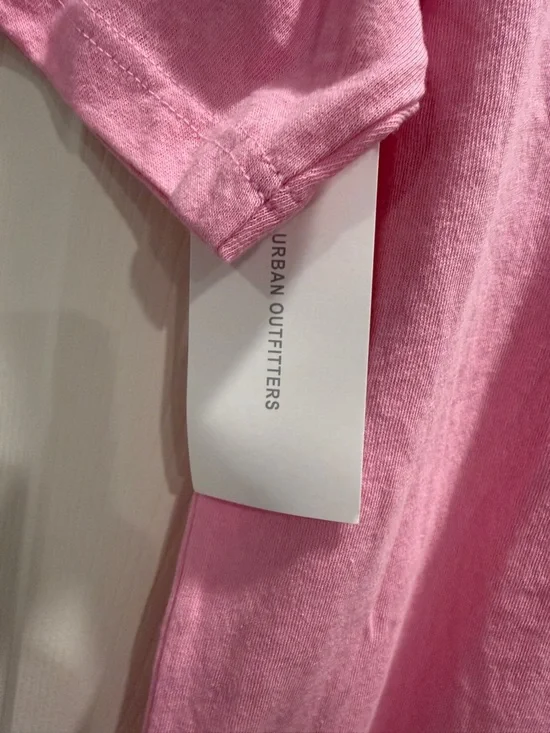 DIA Pacheco x Golden Hour Graphic Tee NWT Pink Sugar Skull Artist Collab - Picture 6 of 9